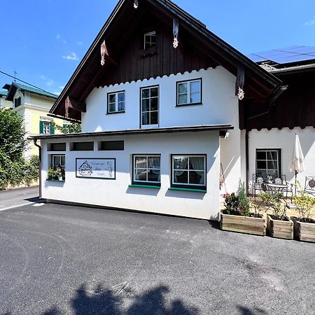 Ferienwohnungen Mikula-Hubacek Bad Aussee Exteriör bild